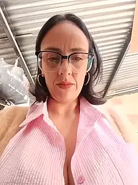 Stripchat Sex Chat of Jade_1-9