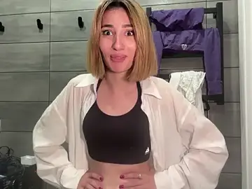 Stripchat Free Porn Cam of TawandaArgyle