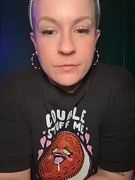 Stripchat Live Sex Cam of quinnmariexo