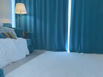 Stripchat Live Porn of MilaDemies