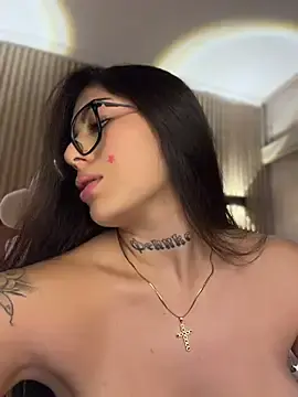 Stripchat Adult Webcams of Sarasanders_4
