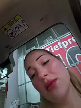 Stripchat Live Sex Cam of shymasha