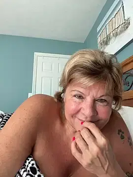 Stripchat Free Porn Cam of HiLibido1234