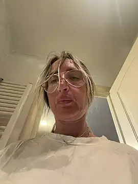Stripchat Best live sex cam show of casalinga88