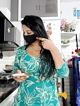 Stripchat Watch Live Sex Cams of Kaur_Simran_01