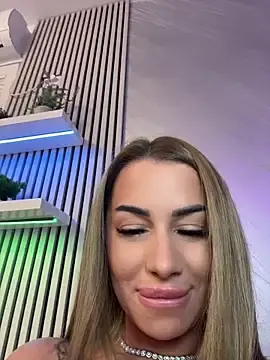 Stripchat Free Porn Cam of KirstieVegas