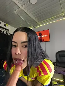 Stripchat Free Live Porn of Lesly_Cute_