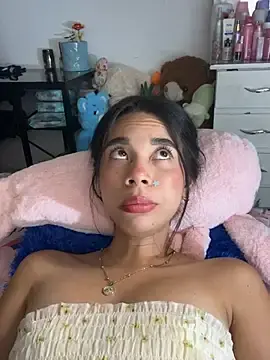 Stripchat Live Porn of Milleradhara24