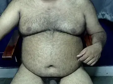 Stripchat Live Sex of hairysubcub_70