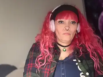 Stripchat Live Sex Cam of FRRANNKIE