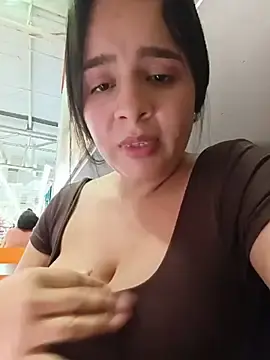 Stripchat Watch Live Sex Cams of Julieth_hot-69