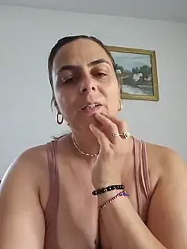 Stripchat Free Live Porn of IsabelleCraft