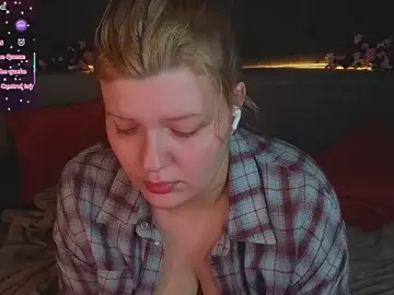Stripchat Nude Webcam of Michele_Greenn