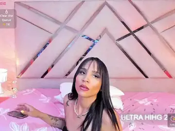 Stripchat Free Live Porn of sophie_pariss