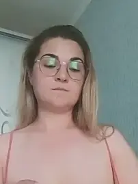 Stripchat Live Sex Cam of Baby_Boobits