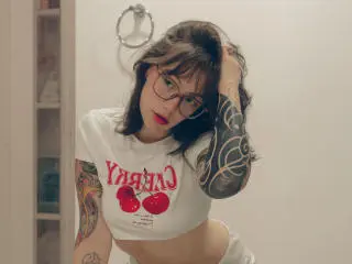 Xlovecam Private Sex Chat of IsabellaArias