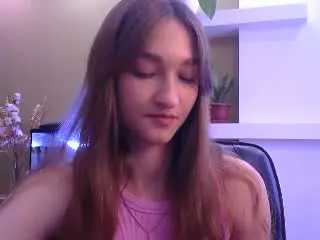 Xlovecam Free Live Porn of MilaYanis