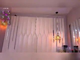 Xlovecam Nude Webcam of MegandoSantoss