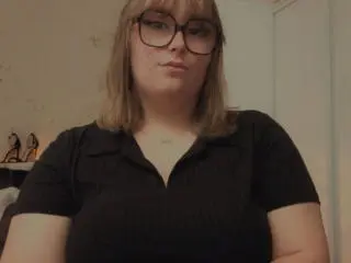 Xlovecam Sex Cam of ElvinnaLaFrancaise