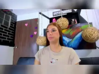 Xlovecam Watch Live Sex Cams of VictoriaAleia