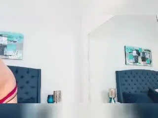 Xlovecam Free Live Porn of CinthiaFire