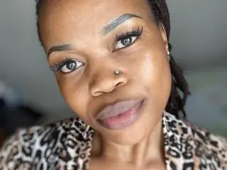 Xlovecam Sex Cam of Sashie