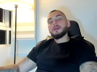 Xlovecam Best live sex cam show of FrankJones