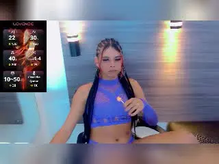 Xlovecam Live Sex Cam of JessicaHottOne