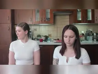 Xlovecam Sex Chat of HotCaramelsTrio