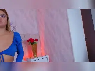 Xlovecam Watch Live Sex Cams of SilviaAlonso