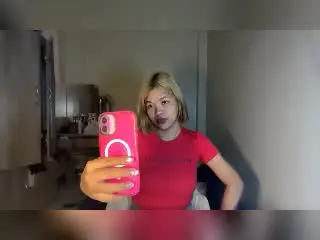 Xlovecam Sex Chat of YourBestGirlX