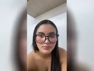 Xlovecam Live Porn of MiiaPalmer