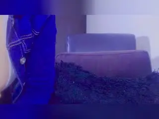 Xlovecam Best Webcam of MissGilliSquirty