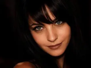 Xlovecam Sex Chat of WenTina