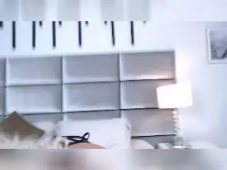 Xlovecam Live Porn of FloraSaenz