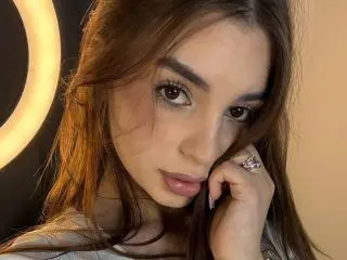 Xlovecam Free Porn Cam of RoseleeVandiest