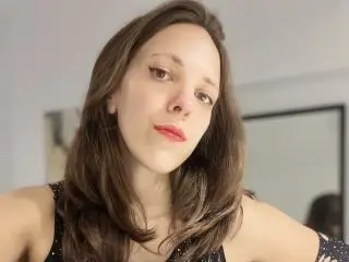 Xlovecam Watch Live Sex Cams of LunaFiorella