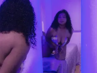 Xlovecam Watch Live Sex Cams of XairaRuiz