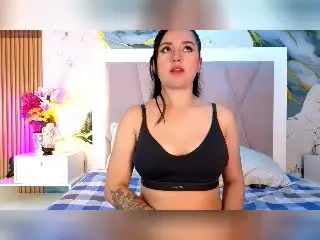 Xlovecam Adult Webcam of MiiaRousse