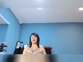 Xlovecam Adult Webcams of DonnaJones