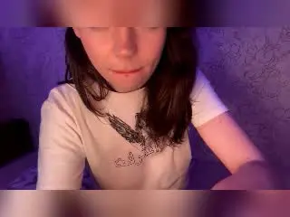 Xlovecam Best Webcam of YettaGlumac