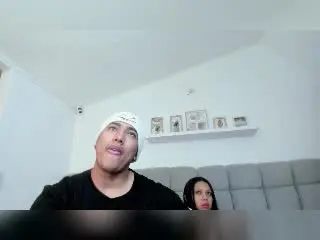 Xlovecam Sex Chat of EroticXSins