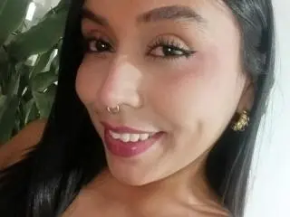 Xlovecam Free Live Porn of ZammySanz