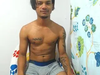 Xlovecam Watch Live Sex Cams of DavidCutter