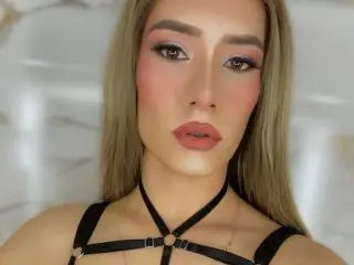 Xlovecam Best Webcam of CamiiNiieves