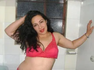 Xlovecam Sex Chat of SexyHotLatinexx