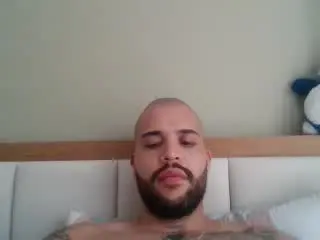 Xlovecam Live Sex Cam of MedellynDark