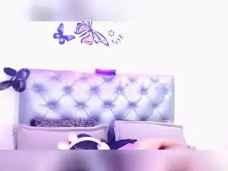 Xlovecam Free Live Porn of TarahDustin