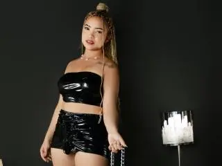 Xlovecam Free Porn Cam of TatianaRossi