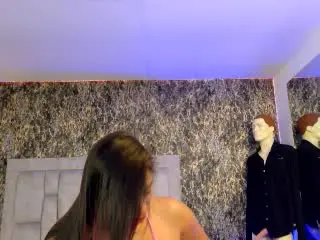 Xlovecam Live Porn of YelineMourine